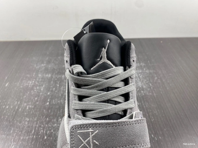 Reps TBkick X FZ8117-001 CHECK TRAVIS THE JORDAN SCOTT CUT 0810